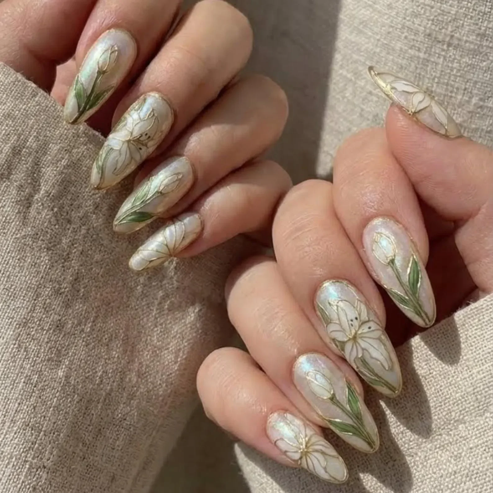 floral press on, mosaic nail art, press on nails, custom press on nails, fake nails, Nails Art, stained glass nails, gold press on nails, 3d press on nails, luxury press on nails, handmade press on nails