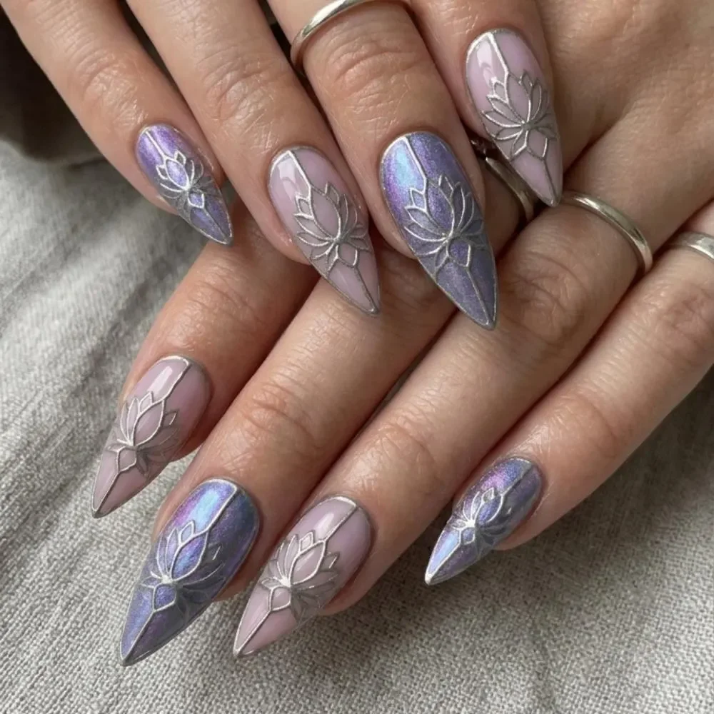 press on nails, custom press on nails, fake nails, Nails Art, stained glass nails, gold press on nails, 3d press on nails, luxury press on nails, handmade press on nails