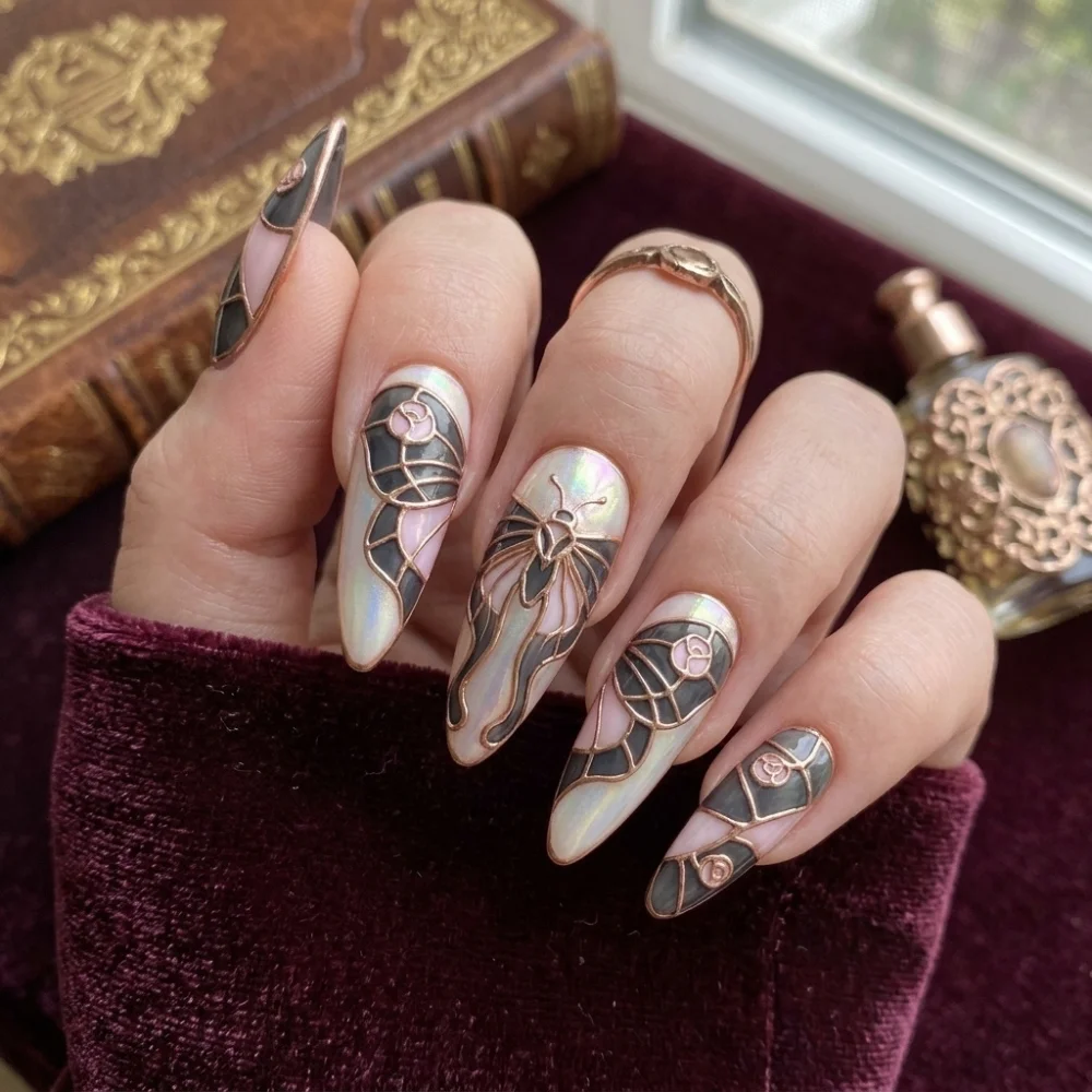 press on nails, custom press on nails, fake nails, Nails Art, stained glass nails, gold press on nails, 3d press on nails, luxury press on nails, handmade press on nails