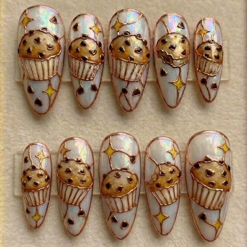 press on nails, custom press on nails, fake nails, Nails Art, stained glass nails, gold press on nails, 3d press on nails, luxury press on nails, handmade press on nails