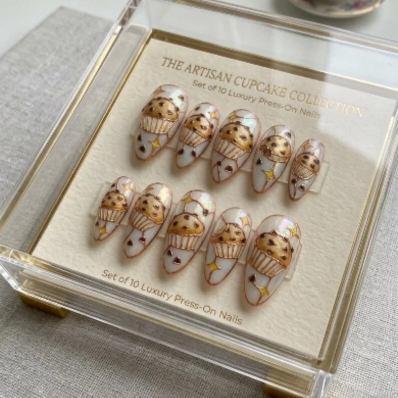 press on nails, custom press on nails, fake nails, Nails Art, stained glass nails, gold press on nails, 3d press on nails, luxury press on nails, handmade press on nails
