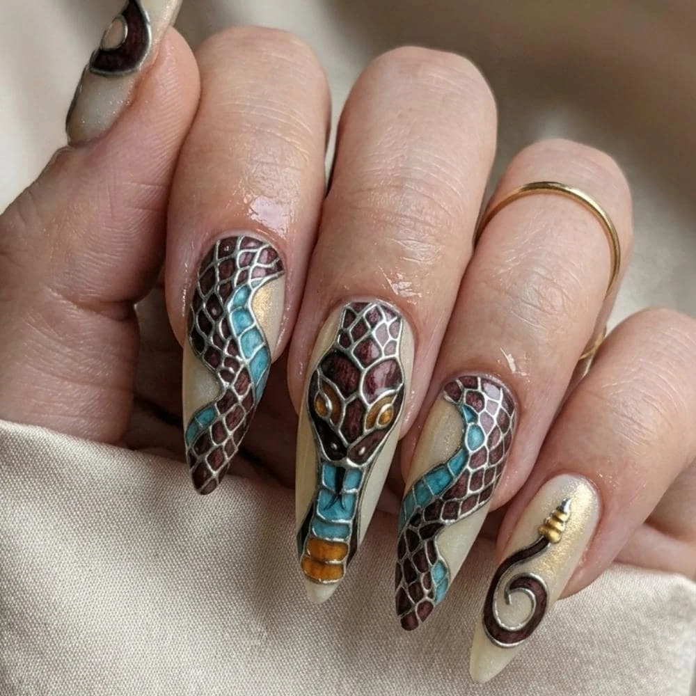 press on nails, custom press on nails, fake nails, Nails Art, stained glass nails, gold press on nails, 3d press on nails, luxury press on nails, handmade press on nails