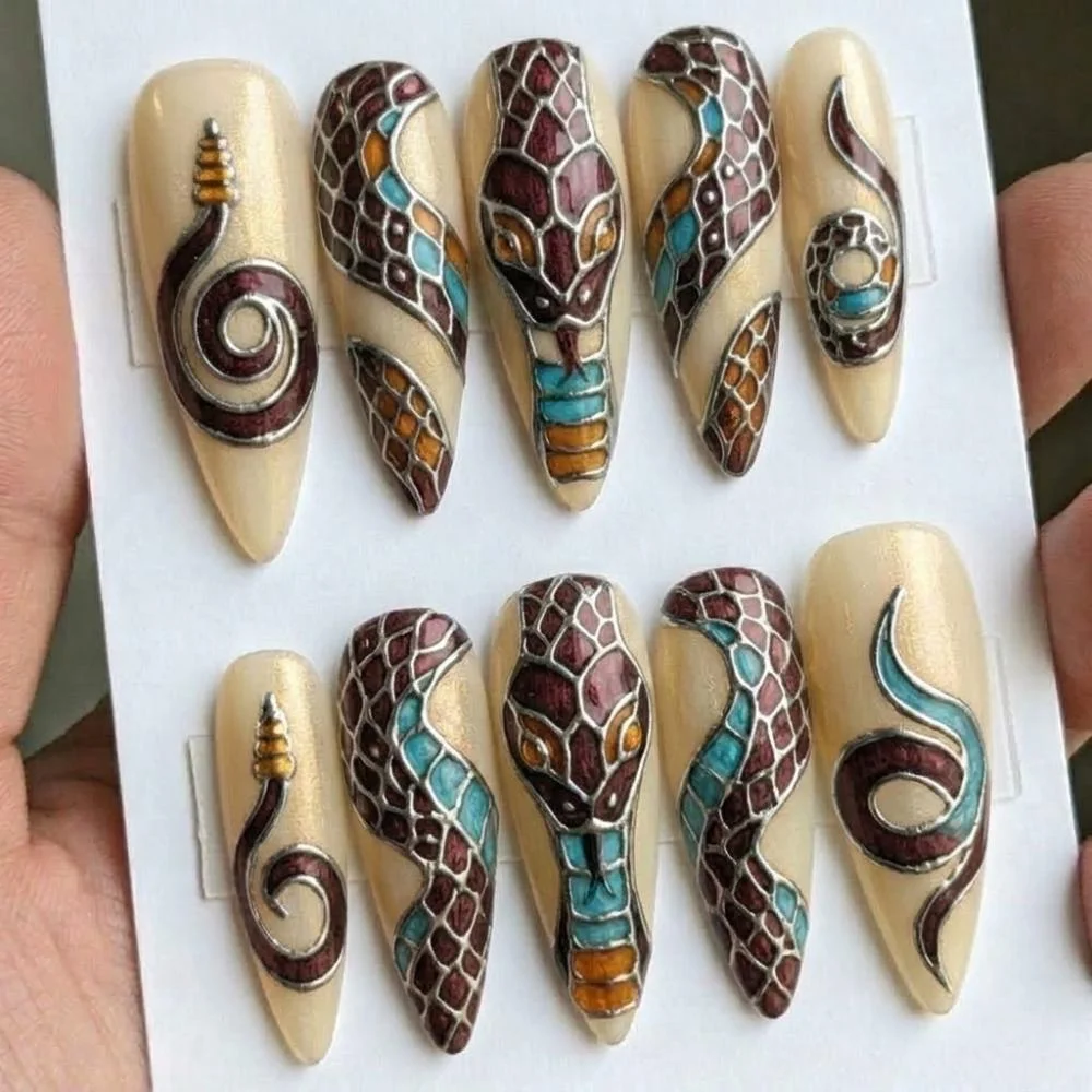 press on nails, custom press on nails, fake nails, Nails Art, stained glass nails, gold press on nails, 3d press on nails, luxury press on nails, handmade press on nails