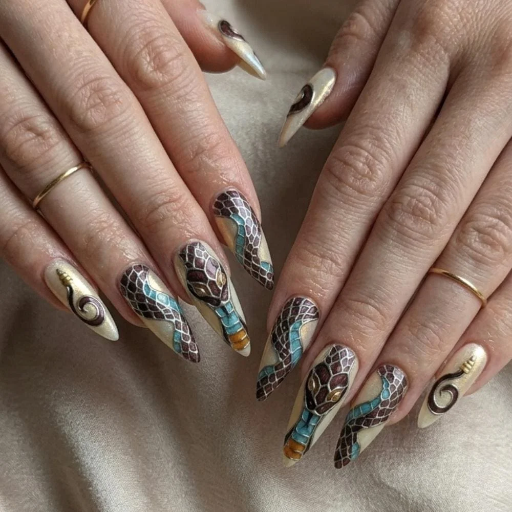 press on nails, custom press on nails, fake nails, Nails Art, stained glass nails, gold press on nails, 3d press on nails, luxury press on nails, handmade press on nails