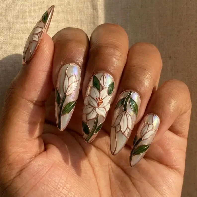 lily flower nails, stained glass design, press on nails, custom press on nails, fake nails, Nails Art, stained glass nails, gold press on nails, 3d press on nails, luxury press on nails, handmade press on nails