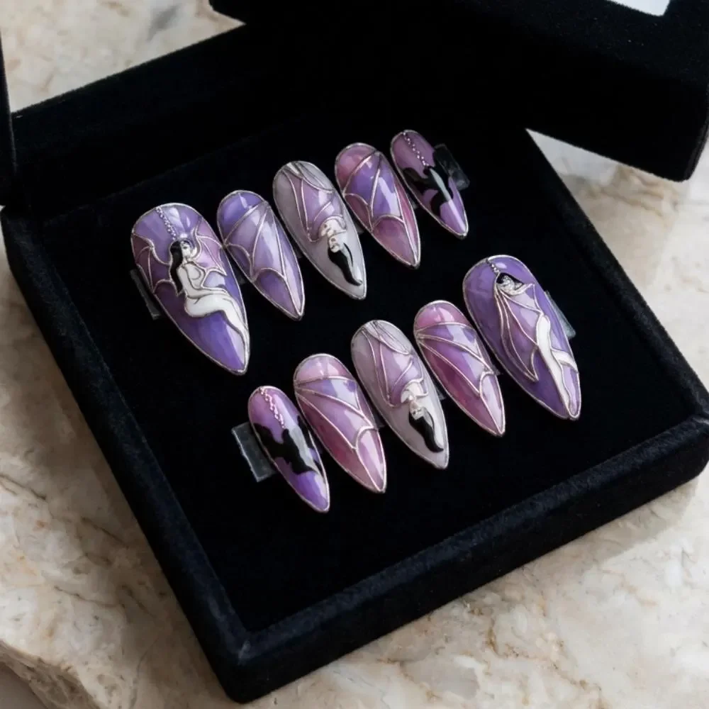 press on nails, custom press on nails, fake nails, Nails Art, stained glass nails, gold press on nails, 3d press on nails, luxury press on nails, handmade press on nails