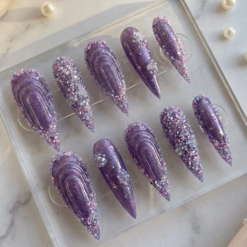 press on nails, custom press on nails, fake nails, Nails Art, stained glass nails, gold press on nails, 3d press on nails, luxury press on nails, handmade press on nails