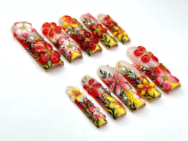 press on nails, custom press on nails, fake nails, Nails Art, stained glass nails, gold press on nails, 3d press on nails, luxury press on nails, handmade press on nails