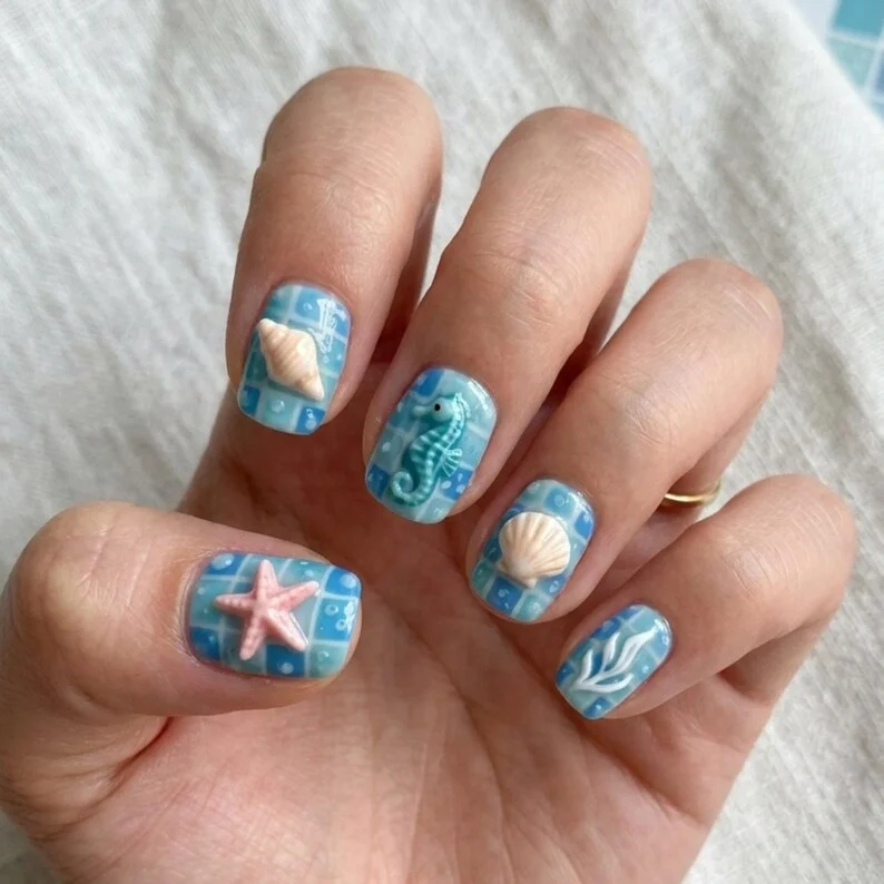 press on nails, kawaii seahorse, custom press on nails, fake nails, Nails Art, stained glass nails, gold press on nails, 3d press on nails, luxury press on nails, handmade press on nails