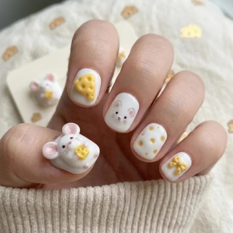 press on nails, custom press on nails, fake nails, Nails Art, stained glass nails, gold press on nails, 3d press on nails, luxury press on nails, handmade press on nails