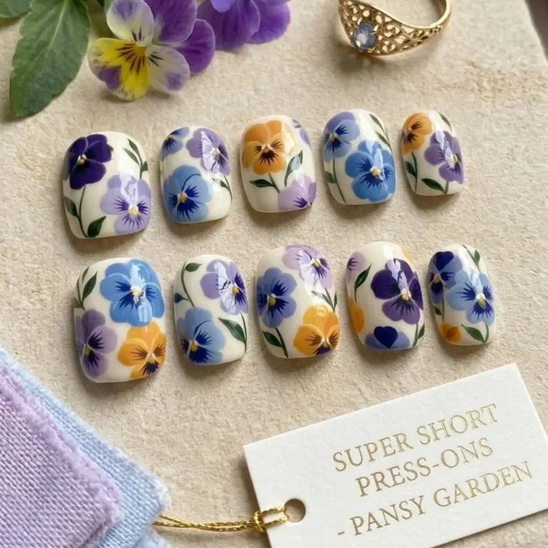 press on nails, pansy patch nails, custom press on nails, fake nails, Nails Art, stained glass nails, gold press on nails, 3d press on nails, luxury press on nails, handmade press on nails