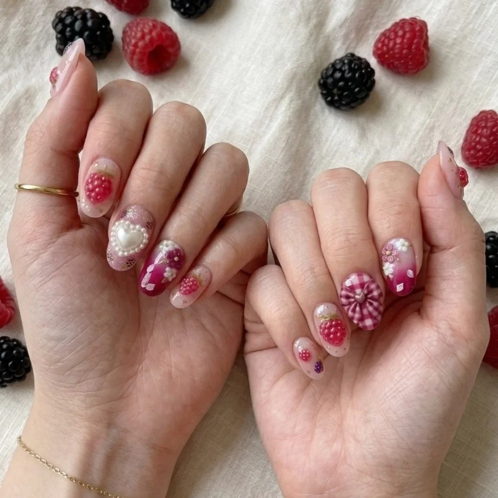 press on nails, custom press on nails, fake nails, Nails Art, stained glass nails, gold press on nails, 3d press on nails, luxury press on nails, handmade press on nails