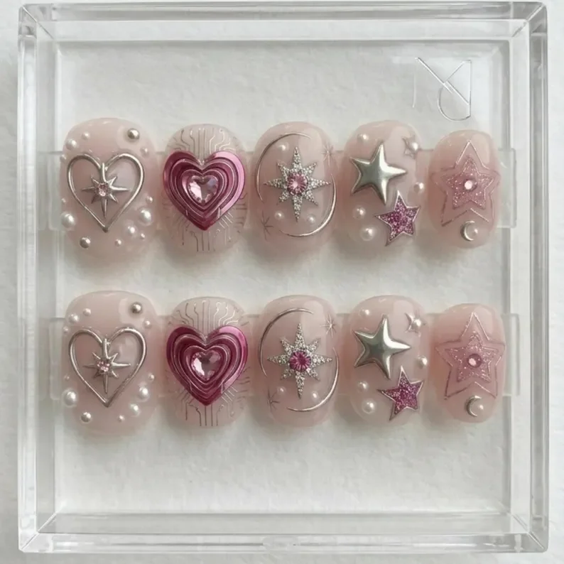 press on nails, custom press on nails, fake nails, Nails Art, stained glass nails, gold press on nails, 3d press on nails, luxury press on nails, handmade press on nails