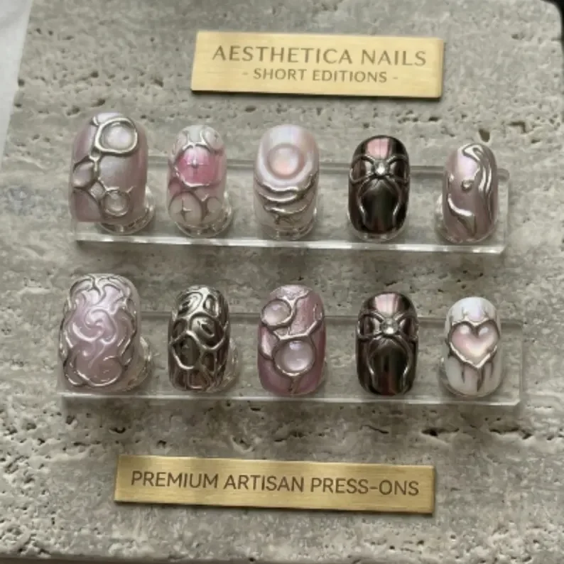 Y2K nail set, cyber press ons, press on nails, custom press on nails, fake nails, Nails Art, stained glass nails, gold press on nails, 3d press on nails, luxury press on nails, handmade press on nails