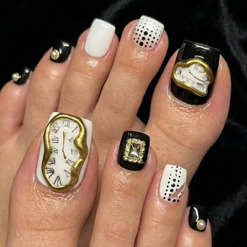 melting clock design, surrealist decor, press on nails, custom press on nails, fake nails, Nails Art, stained glass nails, gold press on nails, 3d press on nails, luxury press on nails, handmade press on nails