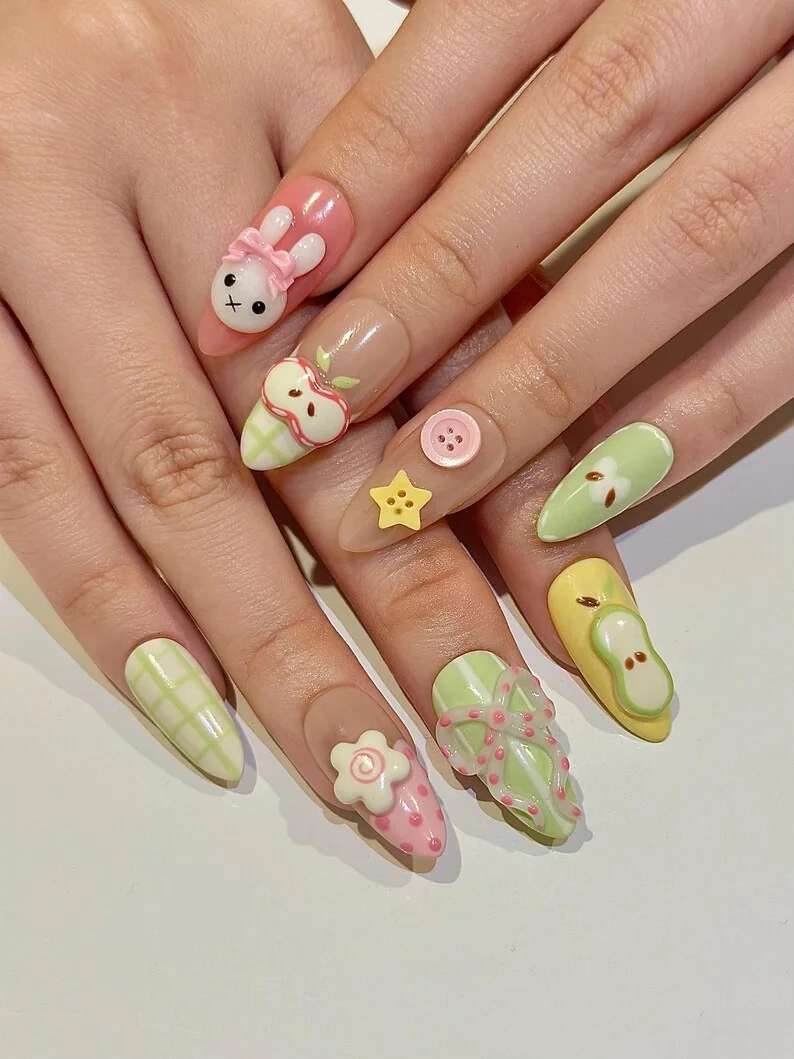 press on nails, custom press on nails, fake nails, Nails Art, stained glass nails, gold press on nails, 3d press on nails, luxury press on nails, handmade press on nails