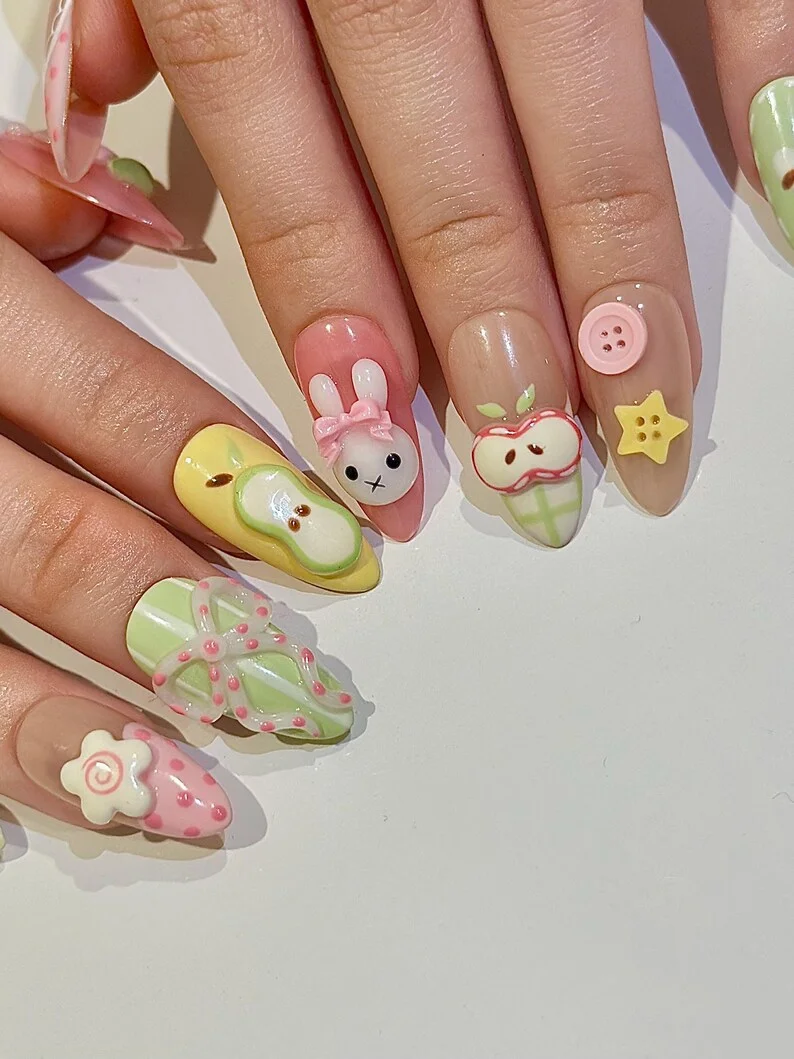 press on nails, custom press on nails, fake nails, Nails Art, stained glass nails, gold press on nails, 3d press on nails, luxury press on nails, handmade press on nails