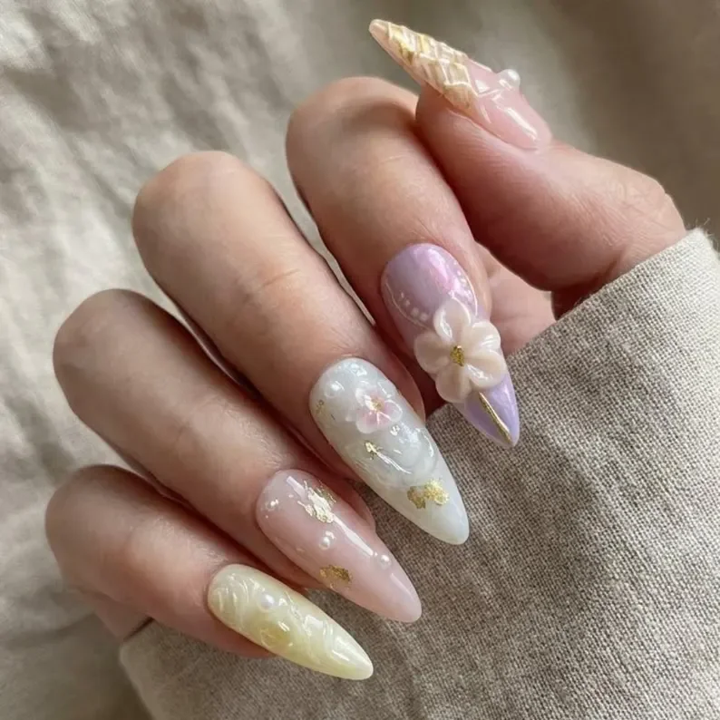 sweet spring design, garden themed nails, press on nails, custom press on nails, fake nails, Nails Art, stained glass nails, gold press on nails, 3d press on nails, luxury press on nails, handmade press on nails