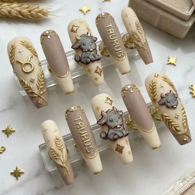 press on nails, custom press on nails, fake nails, Nails Art, stained glass nails, gold press on nails, 3d press on nails, luxury press on nails, handmade press on nails