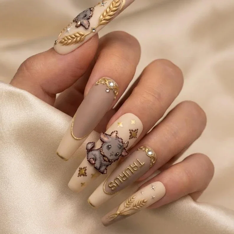 press on nails, custom press on nails, fake nails, Nails Art, stained glass nails, gold press on nails, 3d press on nails, luxury press on nails, handmade press on nails