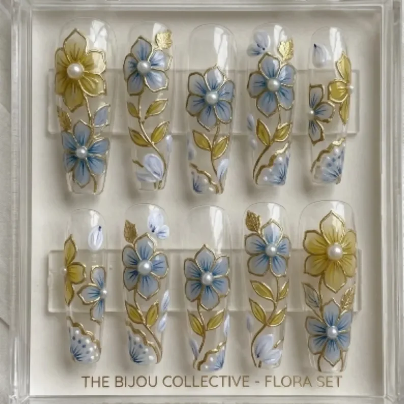 Stained Glass, Floral Nail Art, press on nails, custom press on nails, fake nails, Nails Art, stained glass nails, gold press on nails, 3d press on nails, luxury press on nails, handmade press on nails