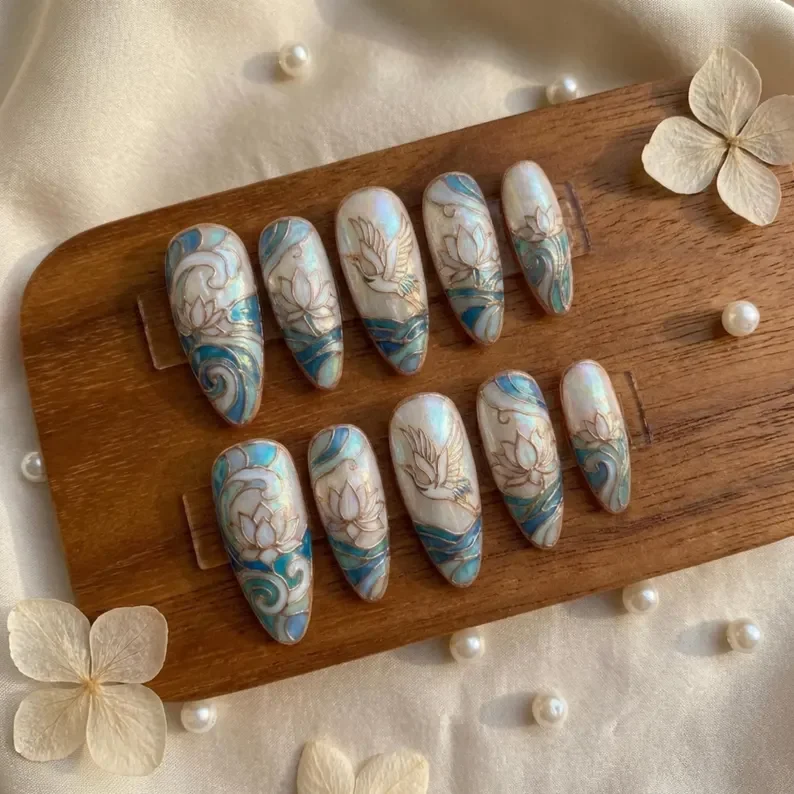 3D gold filigree, gold filigree nails, press on nails, custom press on nails, fake nails, Nails Art, stained glass nails, gold press on nails, 3d press on nails, luxury press on nails, handmade press on nails