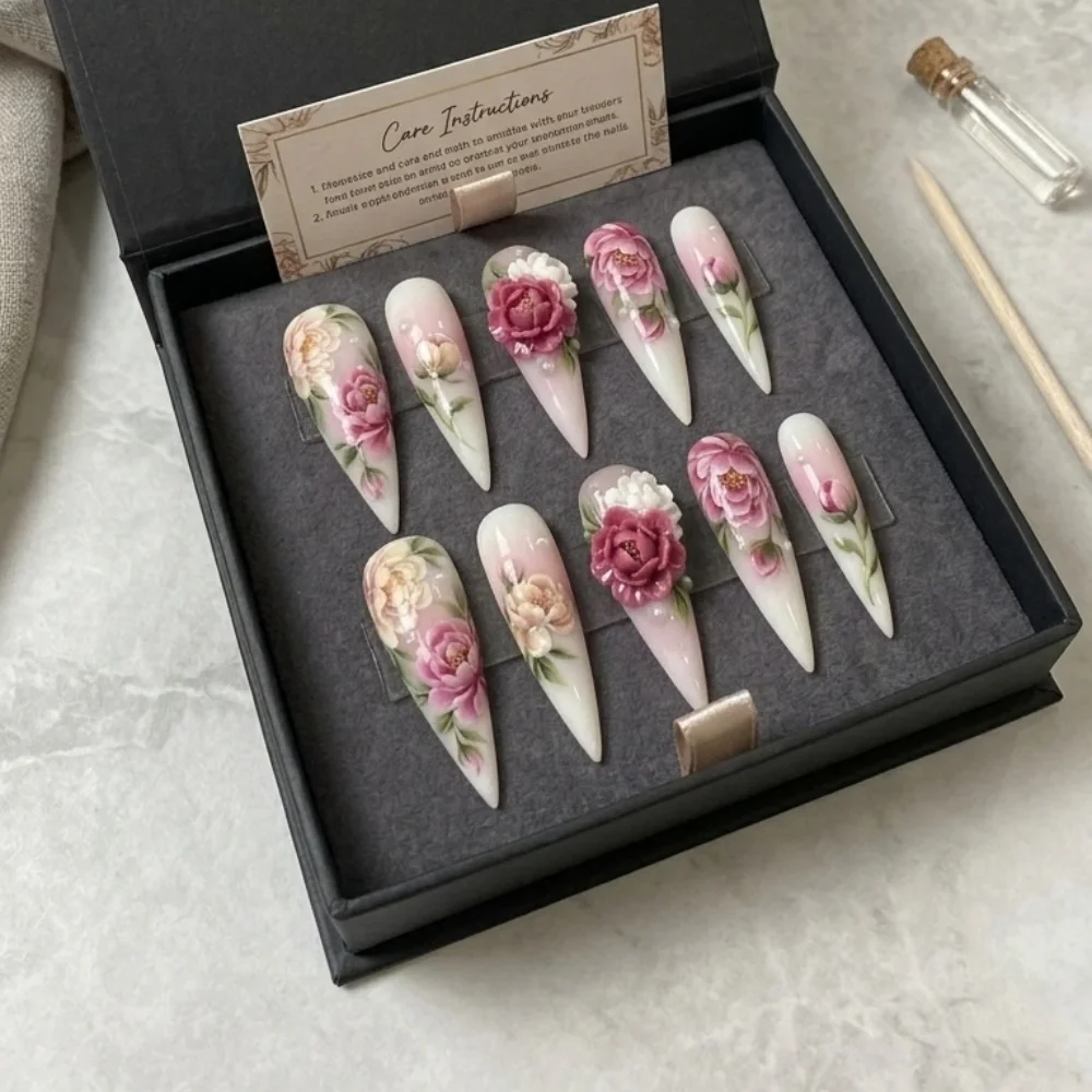 press on nails, custom press on nails, fake nails, Nails Art, stained glass nails, gold press on nails, 3d press on nails, luxury press on nails, handmade press on nails