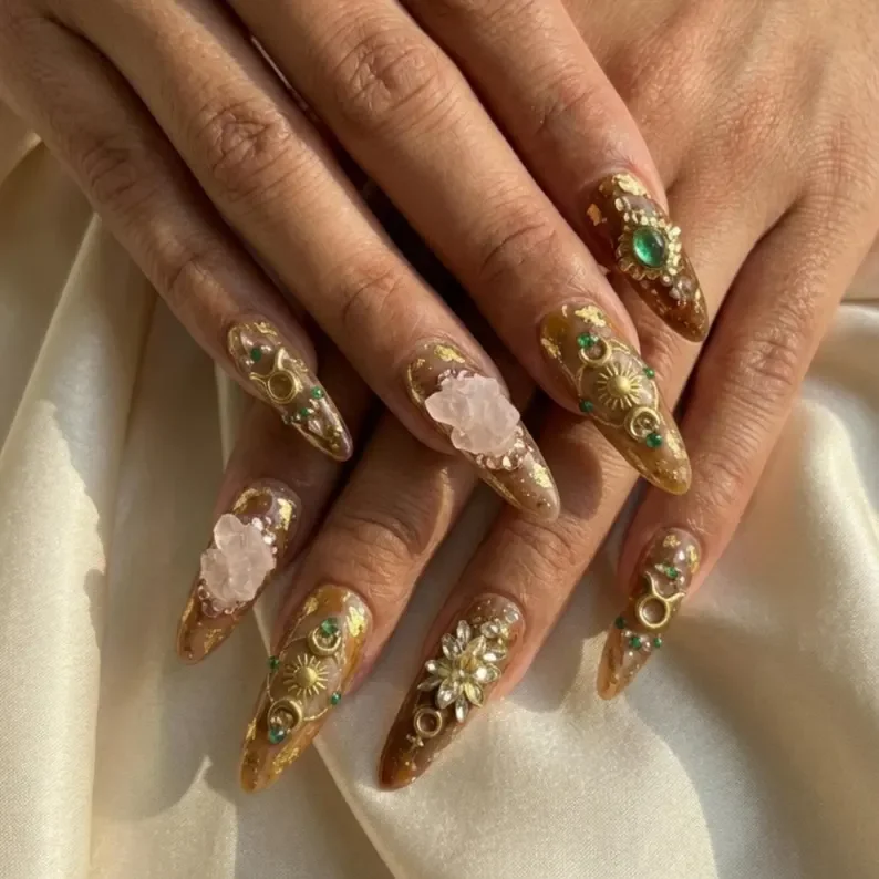 press on nails, custom press on nails, fake nails, Nails Art, stained glass nails, gold press on nails, 3d press on nails, luxury press on nails, handmade press on nails