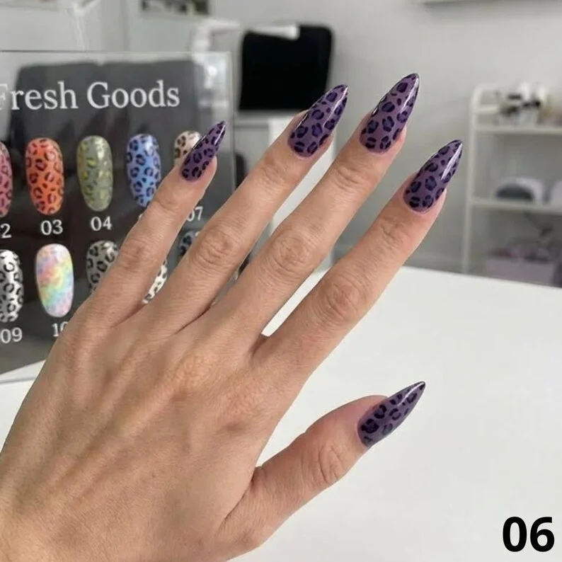 luxury nail set, leopard nail art, press on nails, custom press on nails, fake nails, Nails Art, stained glass nails, gold press on nails, 3d press on nails, luxury press on nails, handmade press on nails