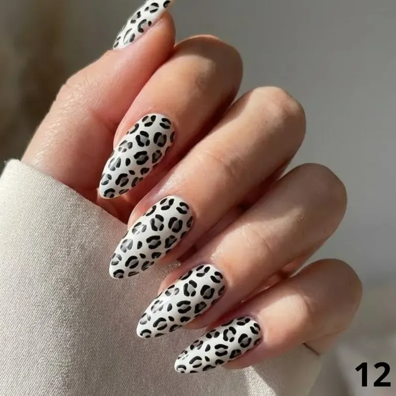 luxury nail set, leopard nail art, press on nails, custom press on nails, fake nails, Nails Art, stained glass nails, gold press on nails, 3d press on nails, luxury press on nails, handmade press on nails