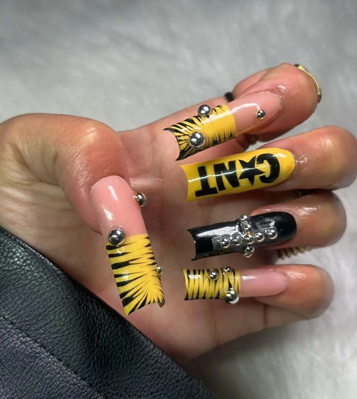 press on nails, custom press on nails, fake nails, Nails Art, stained glass nails, gold press on nails, 3d press on nails, luxury press on nails, handmade press on nails