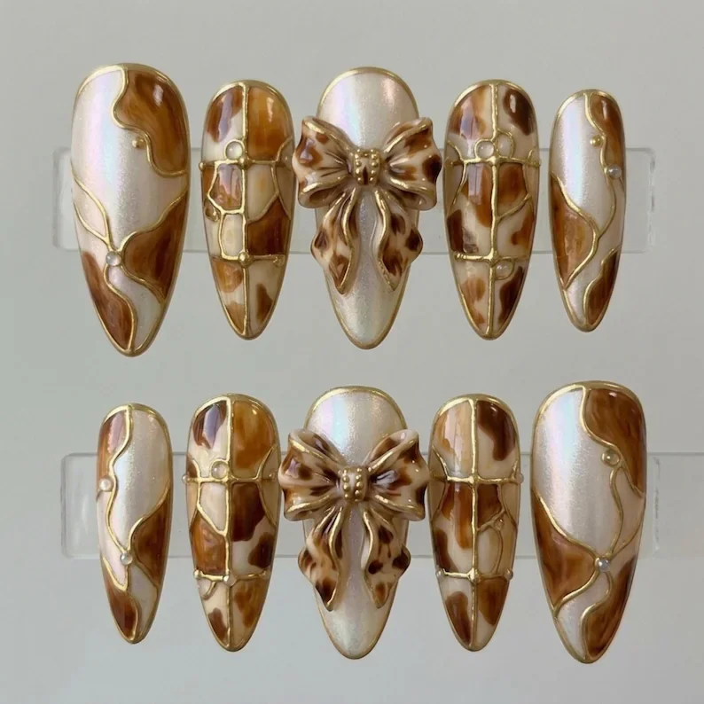 press on nails, custom press on nails, fake nails, Nails Art, stained glass nails, gold press on nails, 3d press on nails, luxury press on nails, handmade press on nails