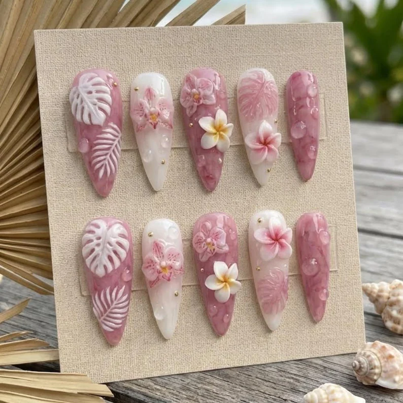 press on nails, custom press on nails, fake nails, Nails Art, stained glass nails, gold press on nails, 3d press on nails, luxury press on nails, handmade press on nails
