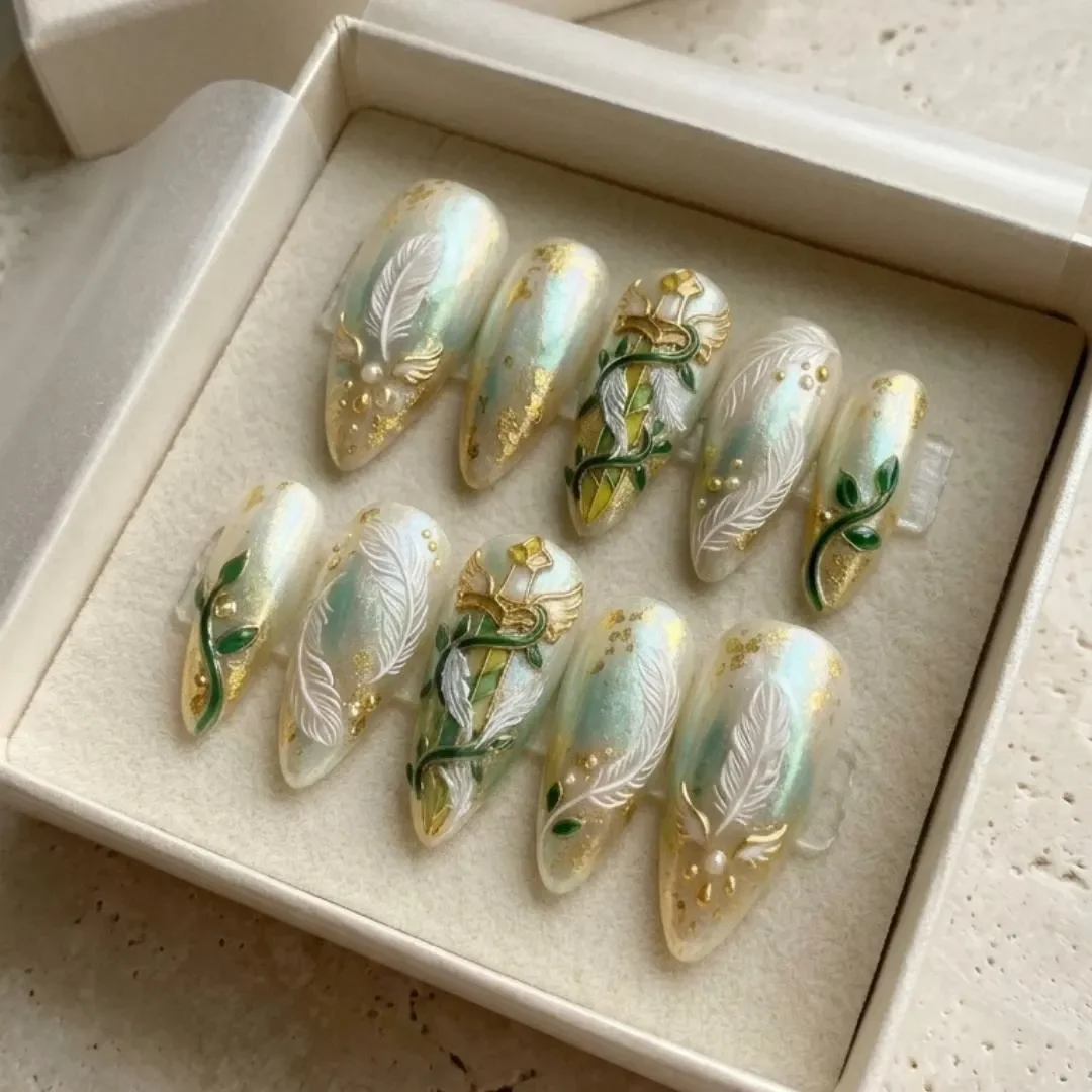 press on nails, custom press on nails, fake nails, Nails Art, stained glass nails, gold press on nails, 3d press on nails, luxury press on nails, handmade press on nails