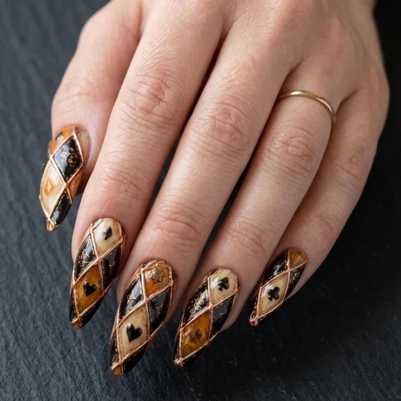 press on nails, custom press on nails, fake nails, Nails Art, stained glass nails, gold press on nails, 3d press on nails, luxury press on nails, handmade press on nails