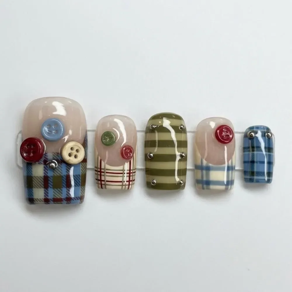 3D button nails, fake toe nails, press on nails, custom press on nails, fake nails, Nails Art, stained glass nails, gold press on nails, 3d press on nails, luxury press on nails, handmade press on nails