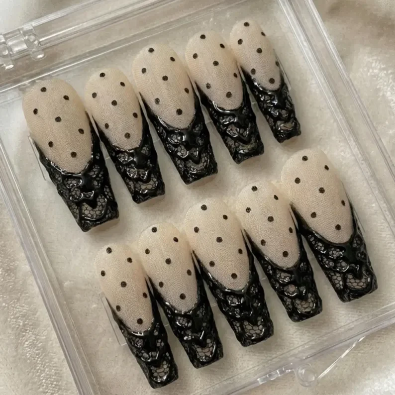 press on nails, custom press on nails, fake nails, Nails Art, stained glass nails, gold press on nails, 3d press on nails, luxury press on nails, handmade press on nails