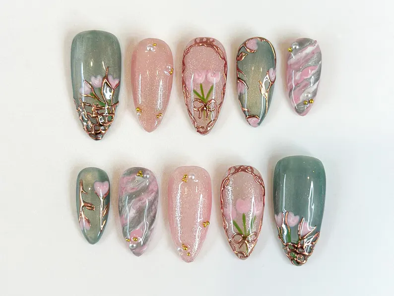 press on nails, custom press on nails, fake nails, Nails Art, stained glass nails, gold press on nails, 3d press on nails, luxury press on nails, handmade press on nails