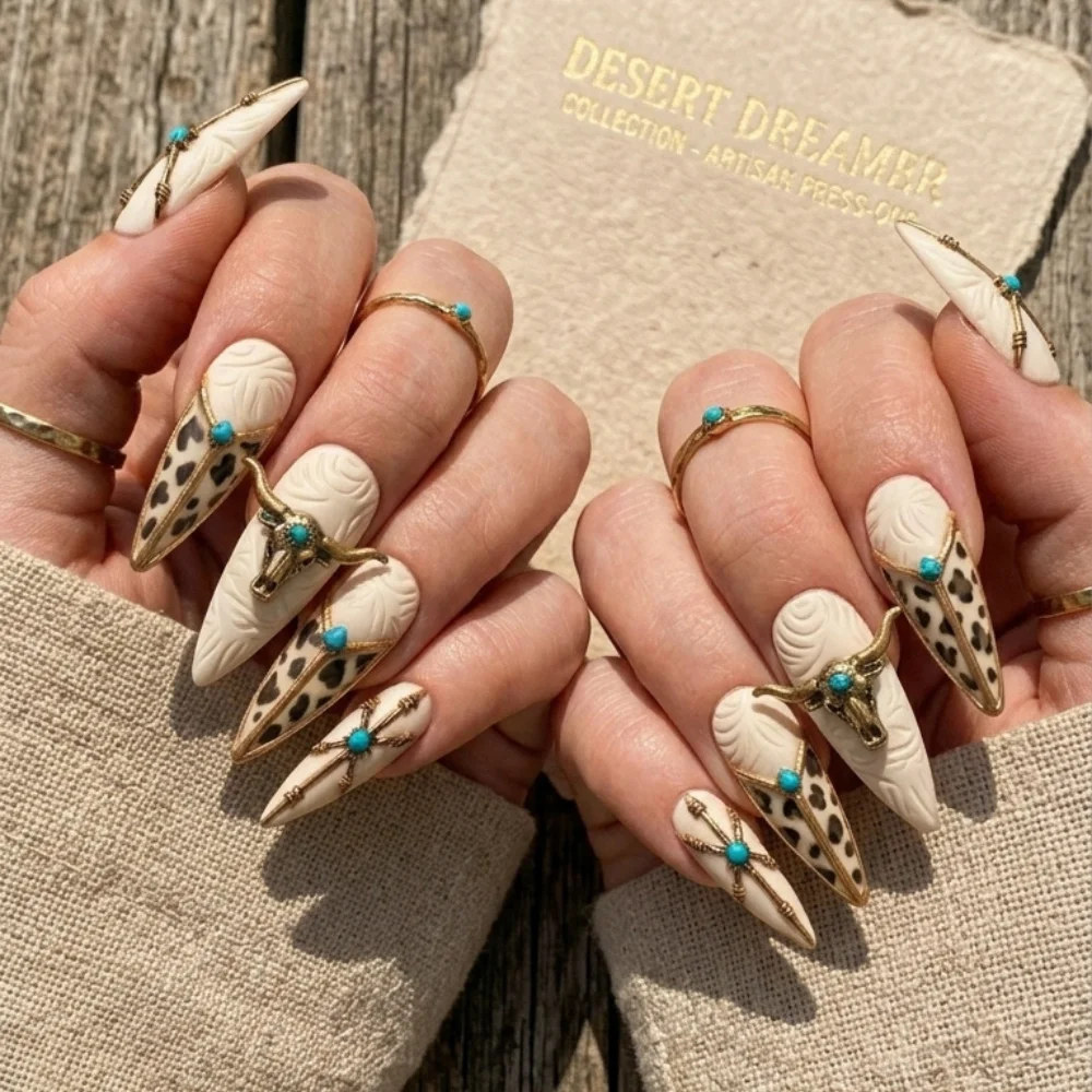 press on nails, custom press on nails, fake nails, Nails Art, stained glass nails, gold press on nails, 3d press on nails, luxury press on nails, handmade press on nails