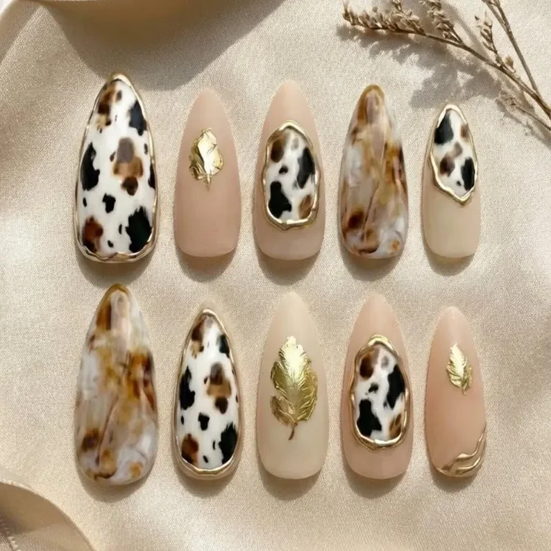 3D gold nails, marble nail art, press on nails, custom press on nails, fake nails, Nails Art, stained glass nails, gold press on nails, 3d press on nails, luxury press on nails, handmade press on nails