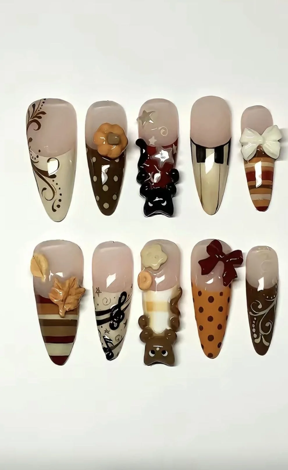press on nails, custom press on nails, fake nails, Nails Art, stained glass nails, gold press on nails, 3d press on nails, luxury press on nails, handmade press on nails