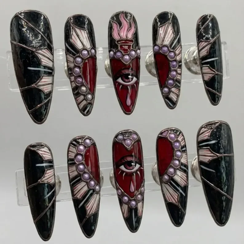 press on nails, custom press on nails, fake nails, Nails Art, stained glass nails, gold press on nails, 3d press on nails, luxury press on nails, handmade press on nails