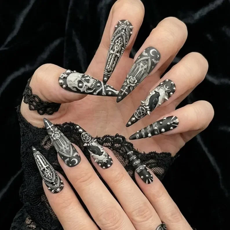 press on nails, custom press on nails, fake nails, Nails Art, stained glass nails, gold press on nails, 3d press on nails, luxury press on nails, handmade press on nails