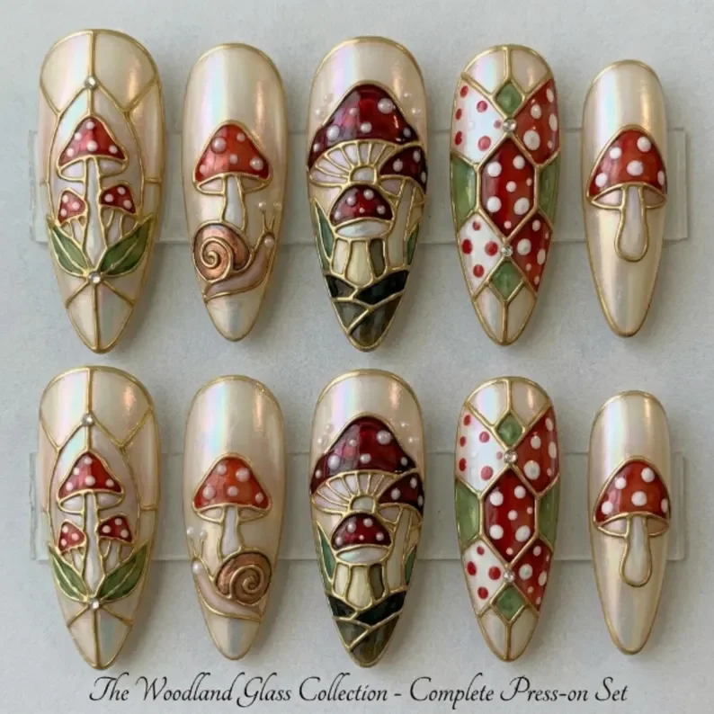 woodland glass nails, hand-painted press ons, press on nails, custom press on nails, fake nails, Nails Art, stained glass nails, gold press on nails, 3d press on nails, luxury press on nails, handmade press on nails
