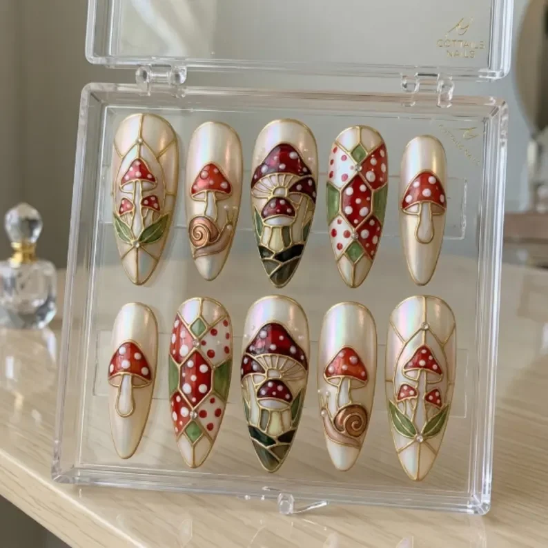 press on nails, iridescent mushroom, custom press on nails, fake nails, Nails Art, stained glass nails, gold press on nails, 3d press on nails, luxury press on nails, handmade press on nails