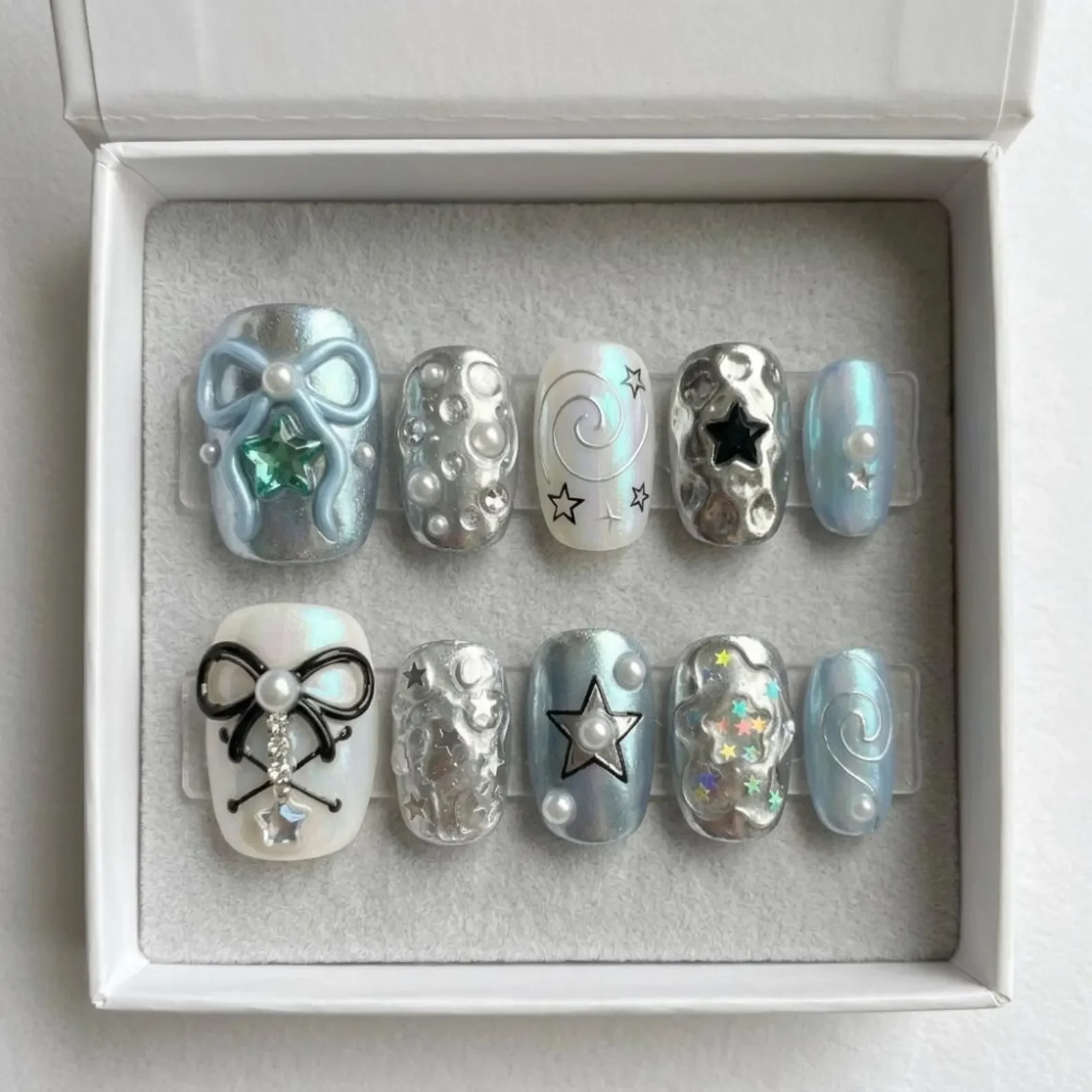 iridescent toes, chrome nail art, press on nails, custom press on nails, fake nails, Nails Art, stained glass nails, gold press on nails, 3d press on nails, luxury press on nails, handmade press on nails
