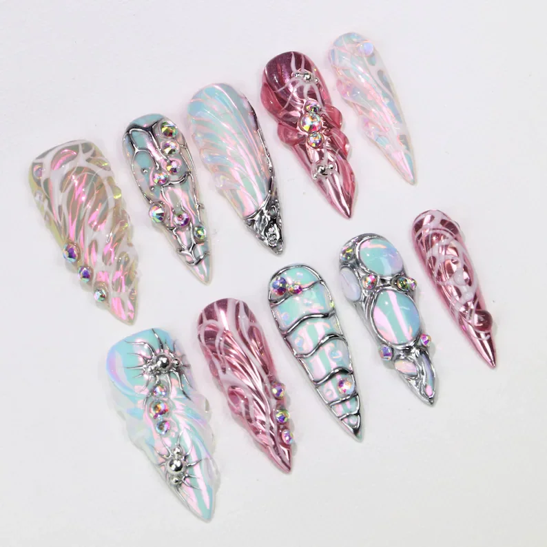 press on nails, custom press on nails, fake nails, Nails Art, stained glass nails, gold press on nails, 3d press on nails, luxury press on nails, handmade press on nails
