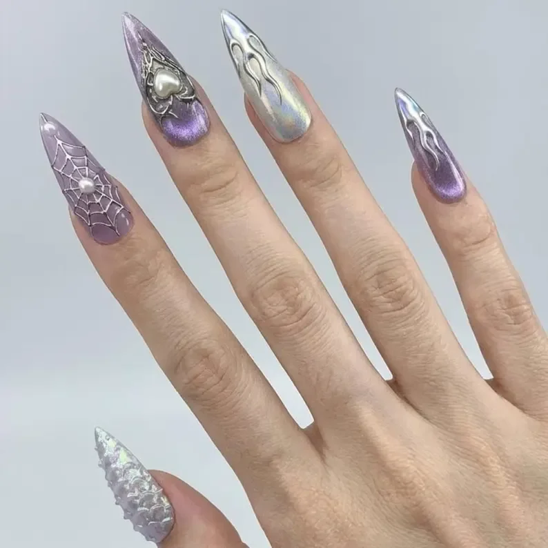 3D Chrome, Heart Nail Art, press on nails, custom press on nails, fake nails, Nails Art, stained glass nails, gold press on nails, 3d press on nails, luxury press on nails, handmade press on nails