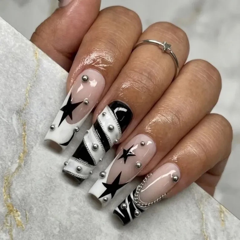 press on nails, custom press on nails, fake nails, Nails Art, stained glass nails, gold press on nails, 3d press on nails, luxury press on nails, handmade press on nails