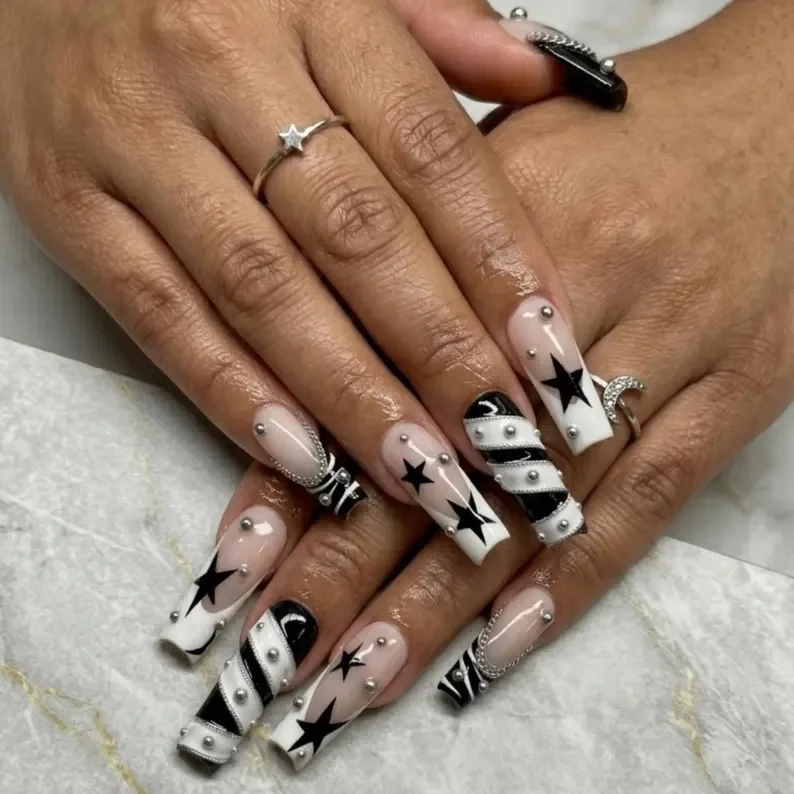 press on nails, custom press on nails, fake nails, Nails Art, stained glass nails, gold press on nails, 3d press on nails, luxury press on nails, handmade press on nails
